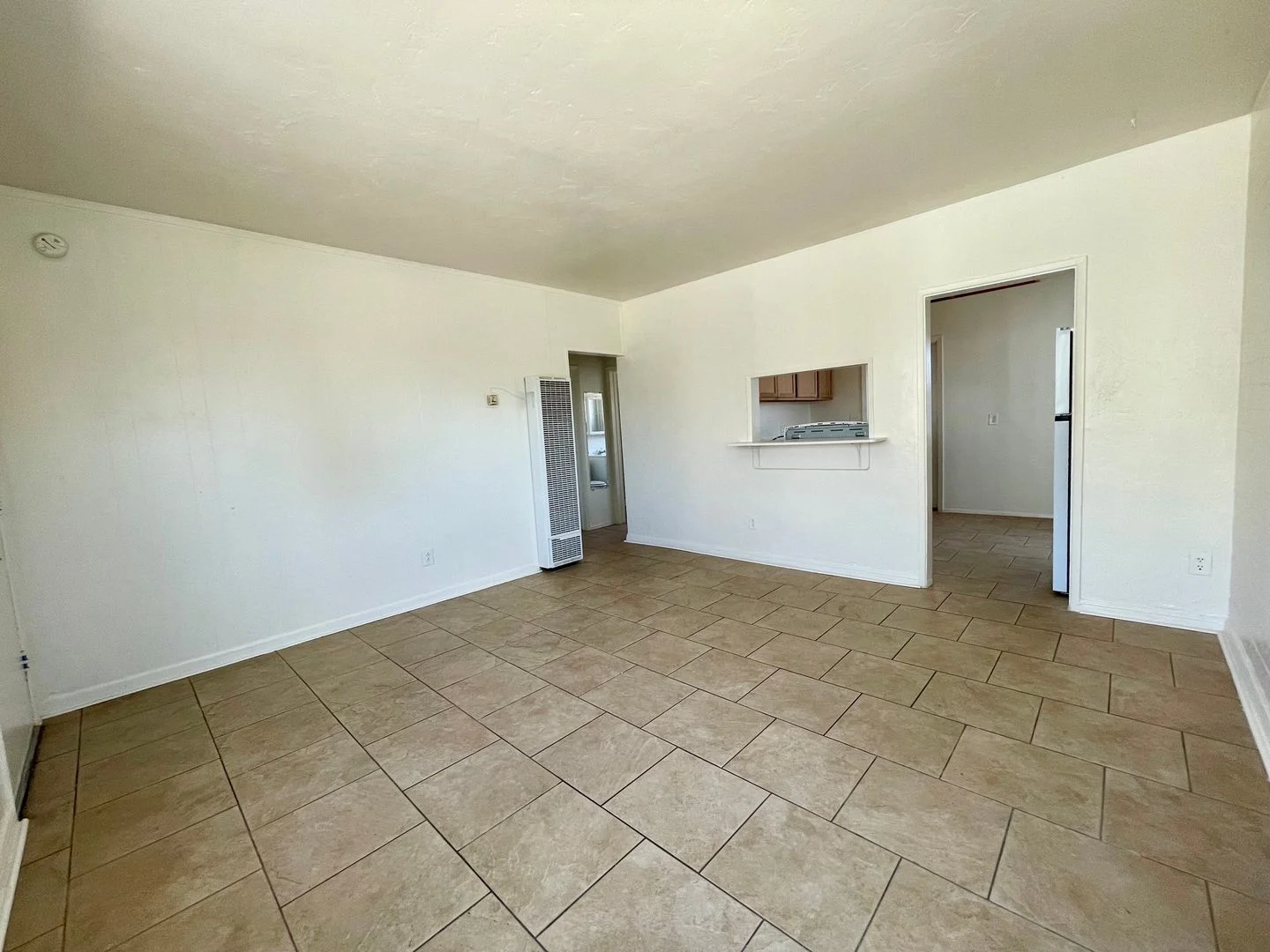 Beautifully Updated 2 Bedroom 1 Bathroom In El Cajon photo 3