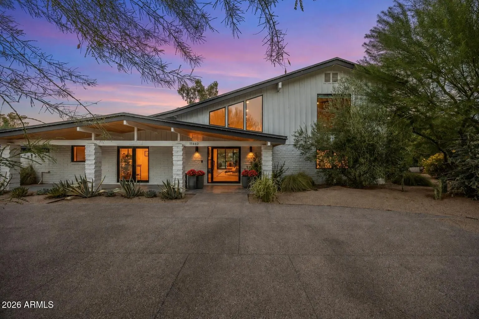 11440 N Saint Andrews Way photo 2
