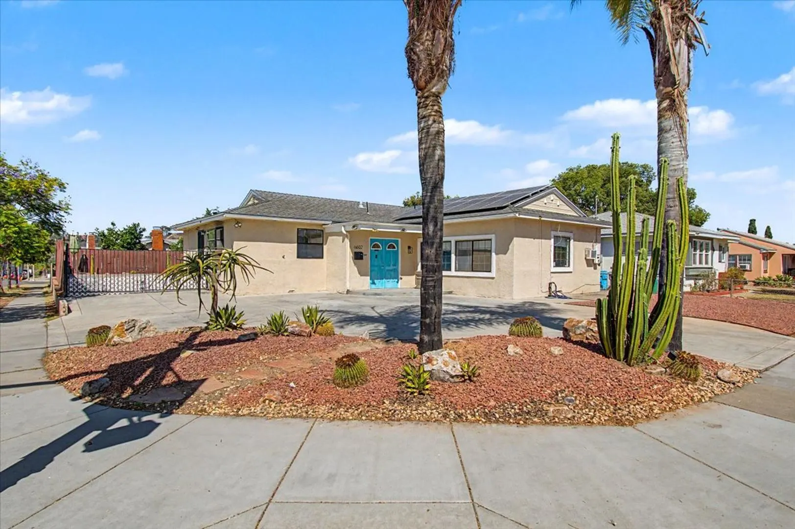 6602 Crawford St photo 3