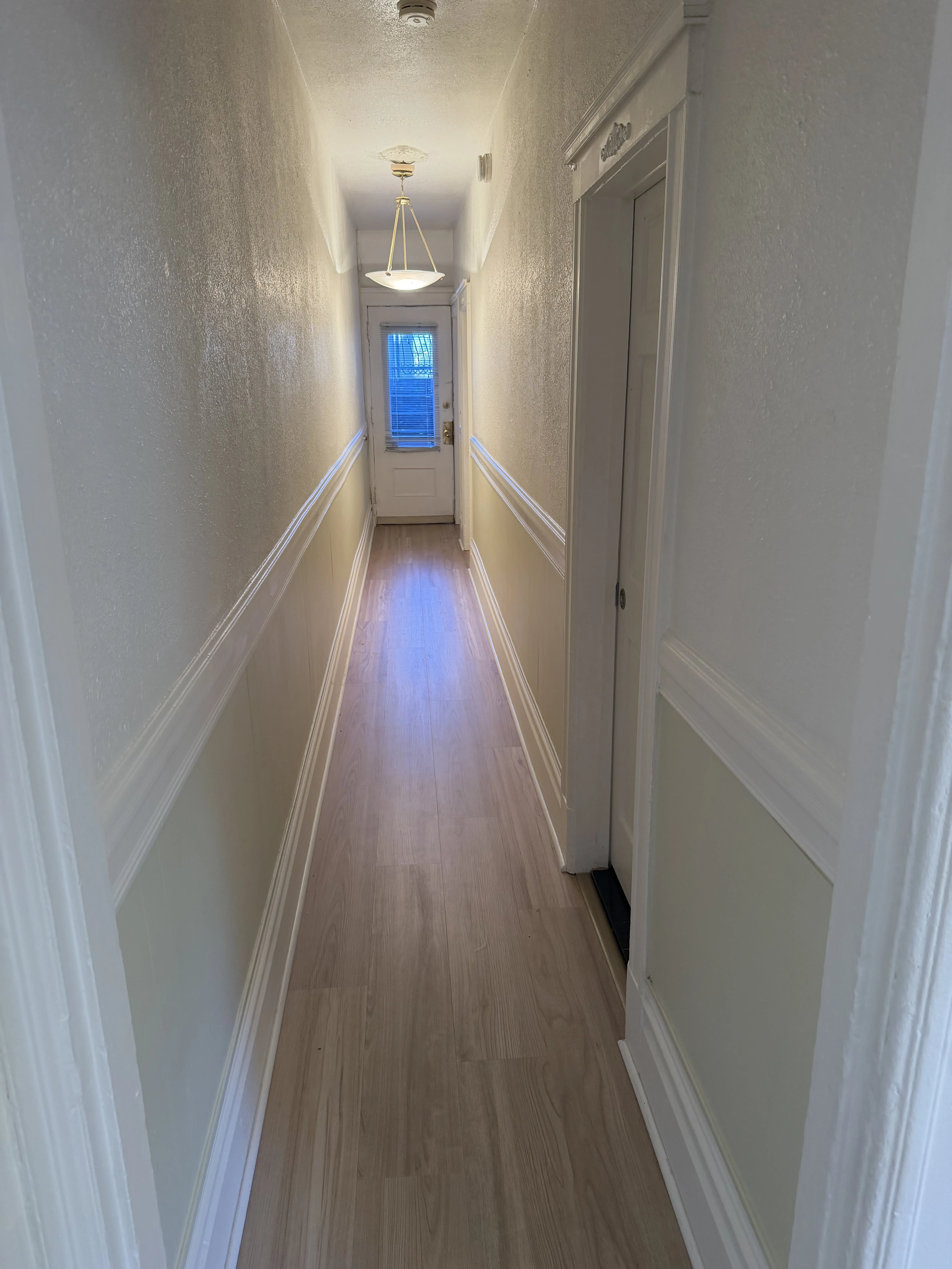 285 30th St unit 285 photo 3