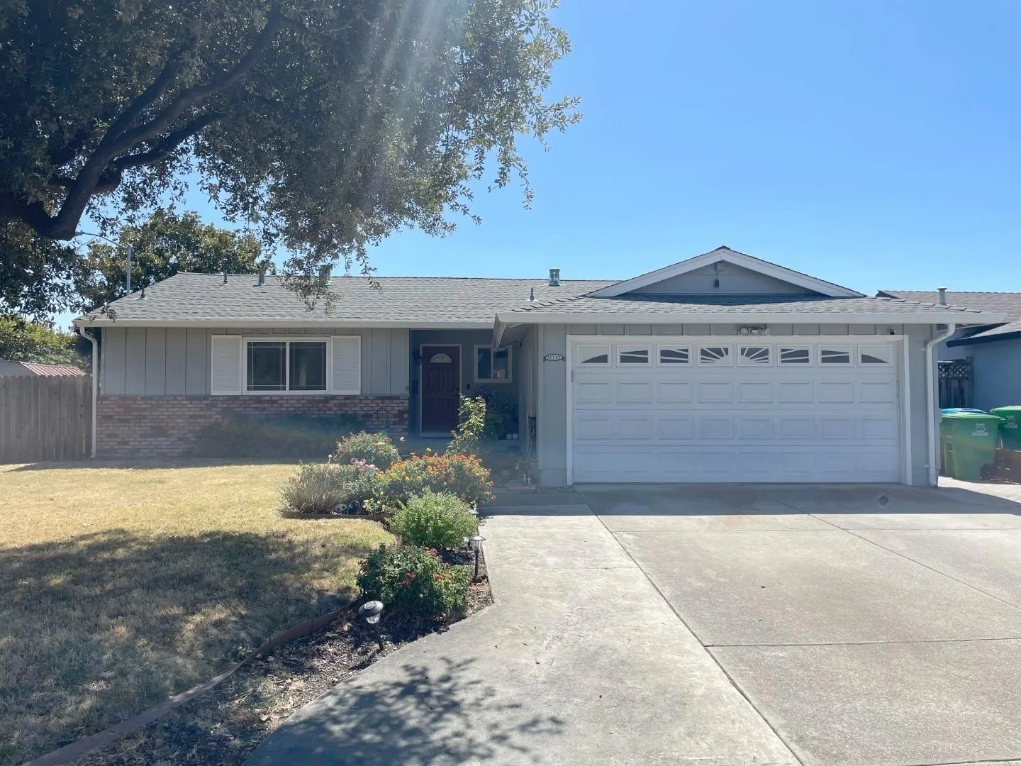 32233 Crest Ln photo 2