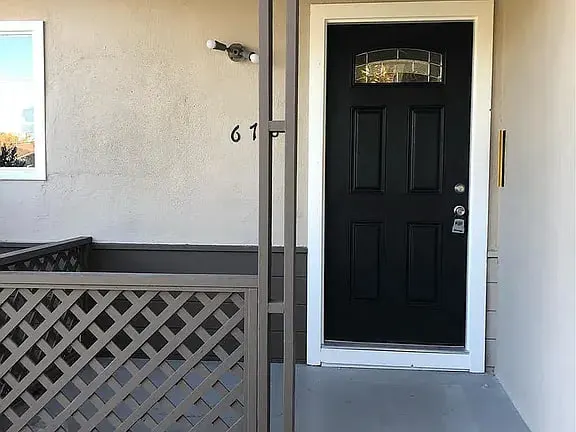 678 Santa Paula Ave