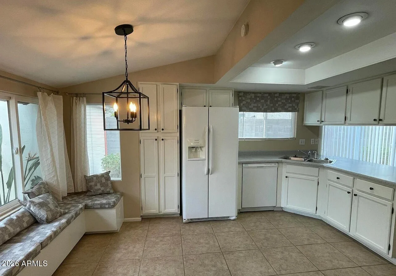 6233 E Carolina Dr Scottsdale, AZ 85254 photo 4