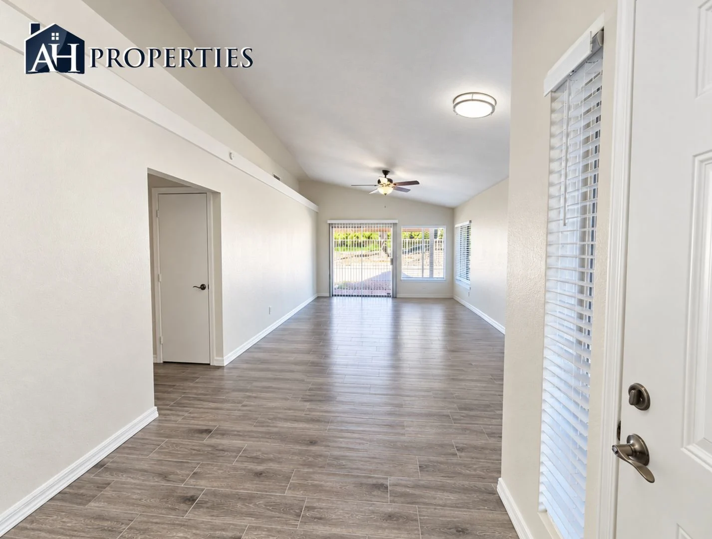 Complete Remodel On Arrowhead Country Club Gold Course--7516 W Tonto Dr. photo 5