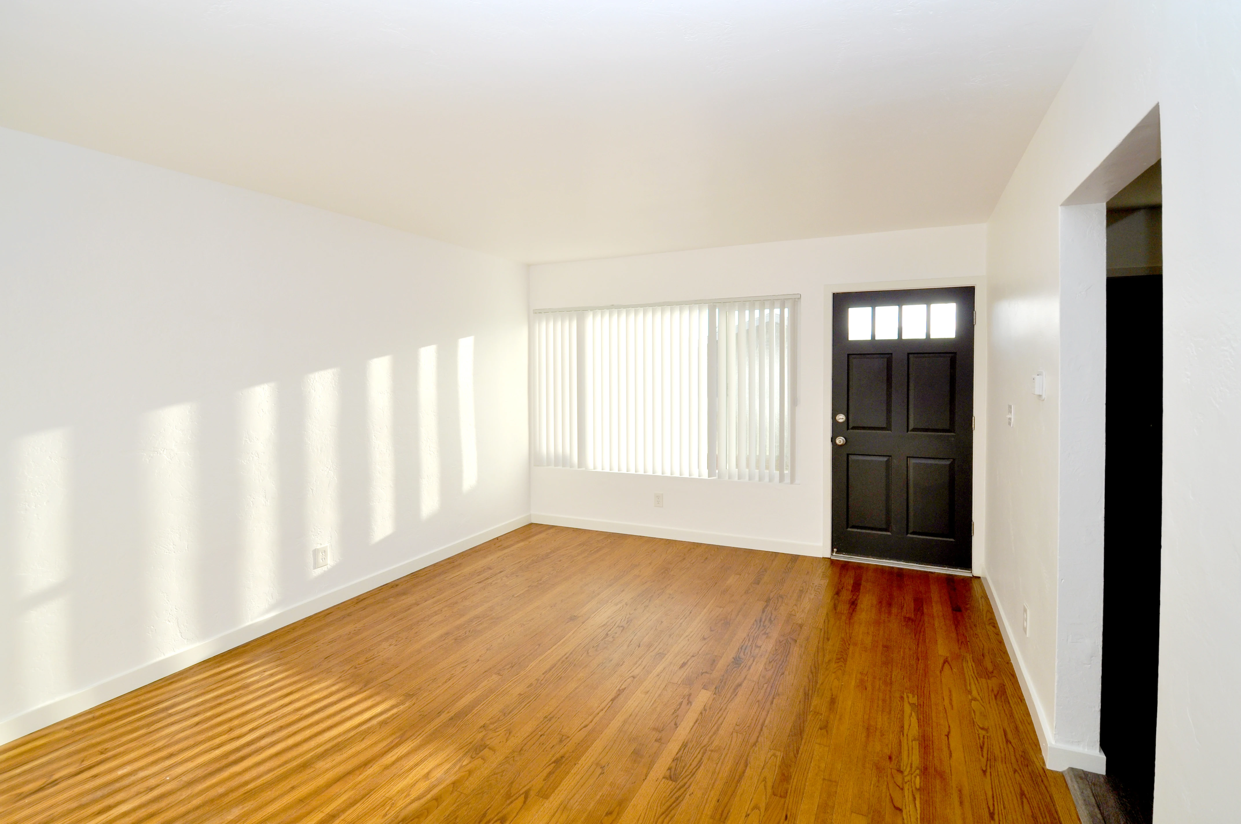 7670 Normal Ave unit 7670 photo 3
