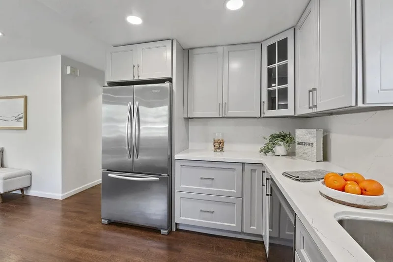 10063 Long Oak Ln photo 2