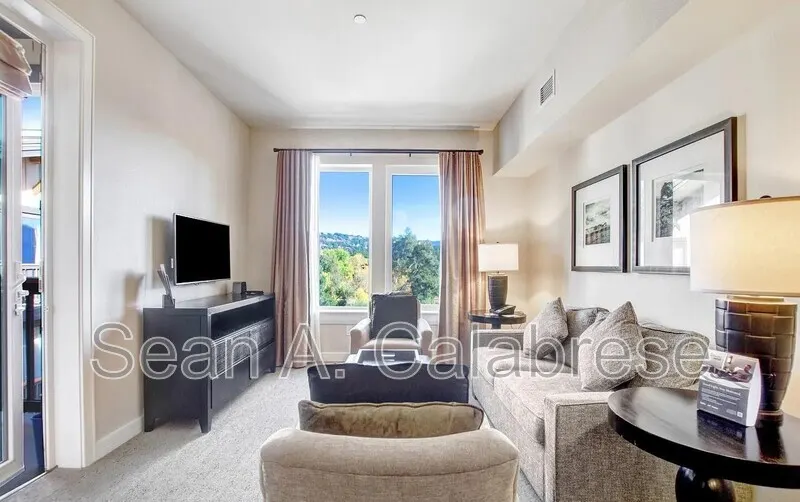 1314 Mckinstry Street photo 2