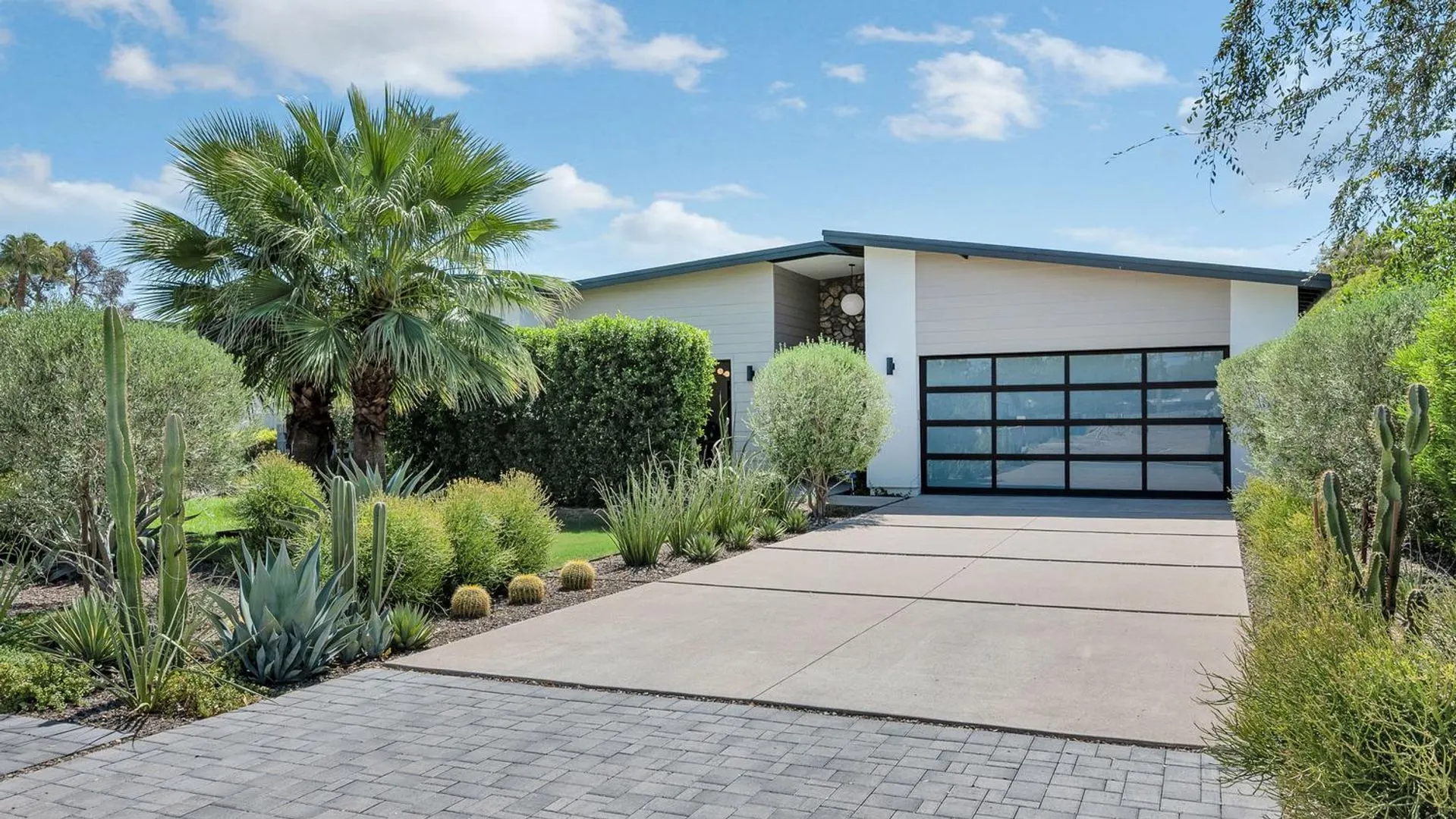 Rates Vary: $7,495 - $14,995 photo 3