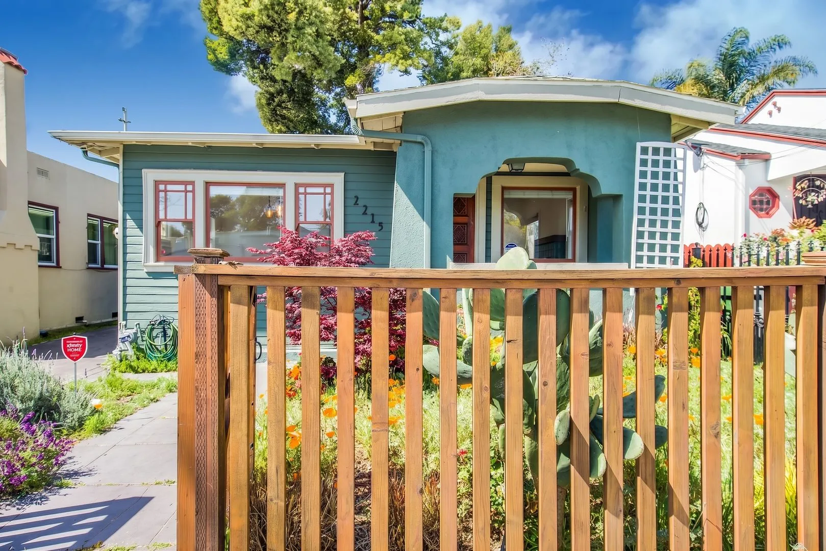Fully Updated Vintage Home - 2 Bed, 1 Bath In Oakland | Retro Elegance &amp; Detached Finished Garage photo 4