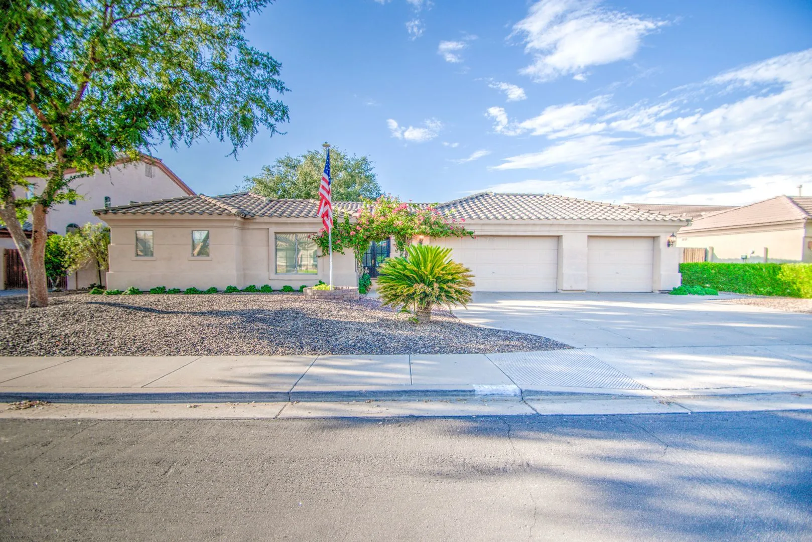 5448 E Harmony Ave photo 4