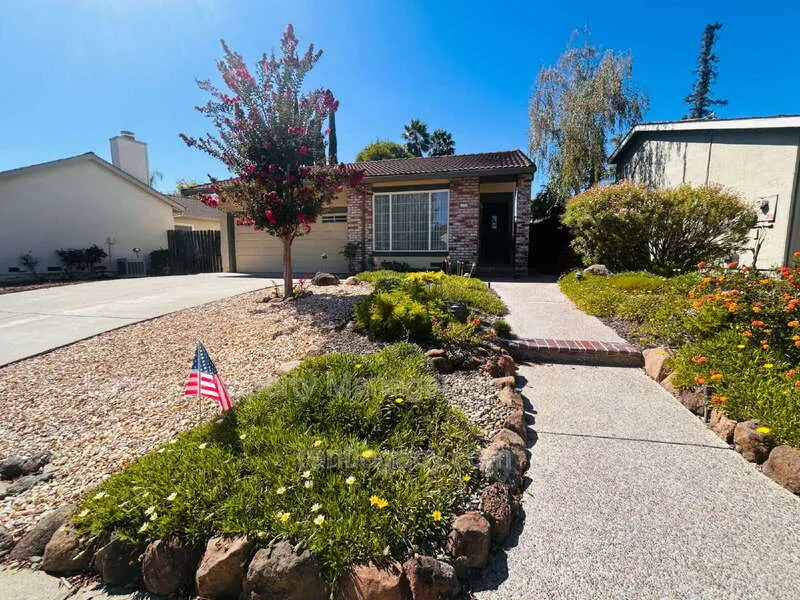 4468 Birch Bark Rd