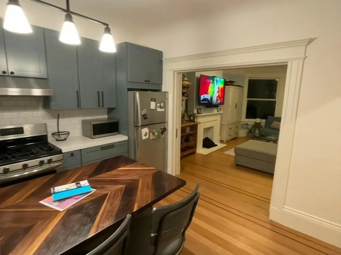 1167 Filbert St photo 5
