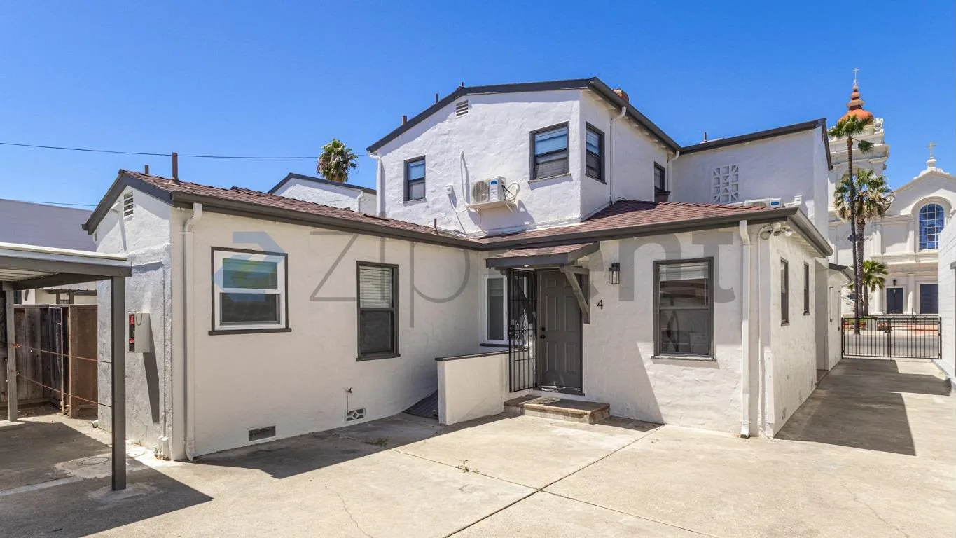 1390 East Santa Clara Street