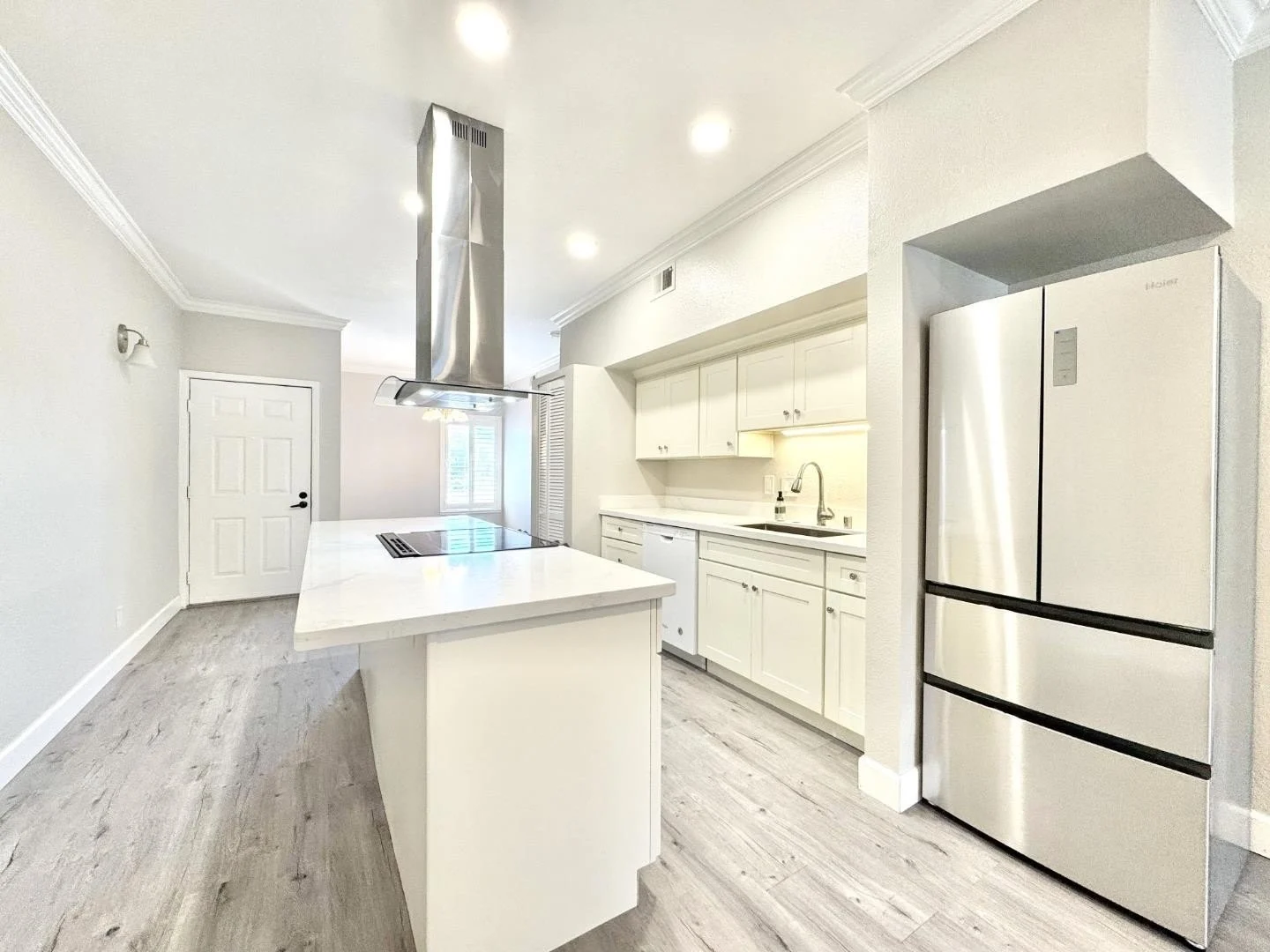 1856 Tradan DR photo 5