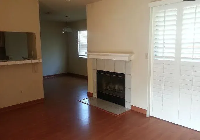 117 Brogan Ct photo 4