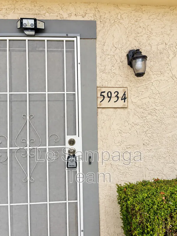 5934 N 48th Ln photo 5