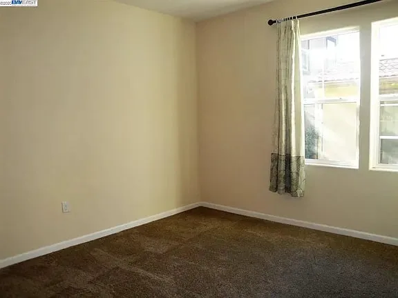 3324 Vittoria Loop photo 4