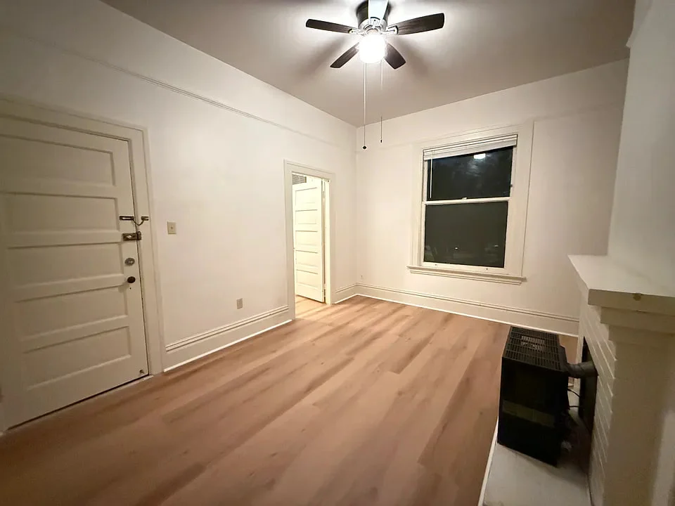 1174 Park Ave photo 2