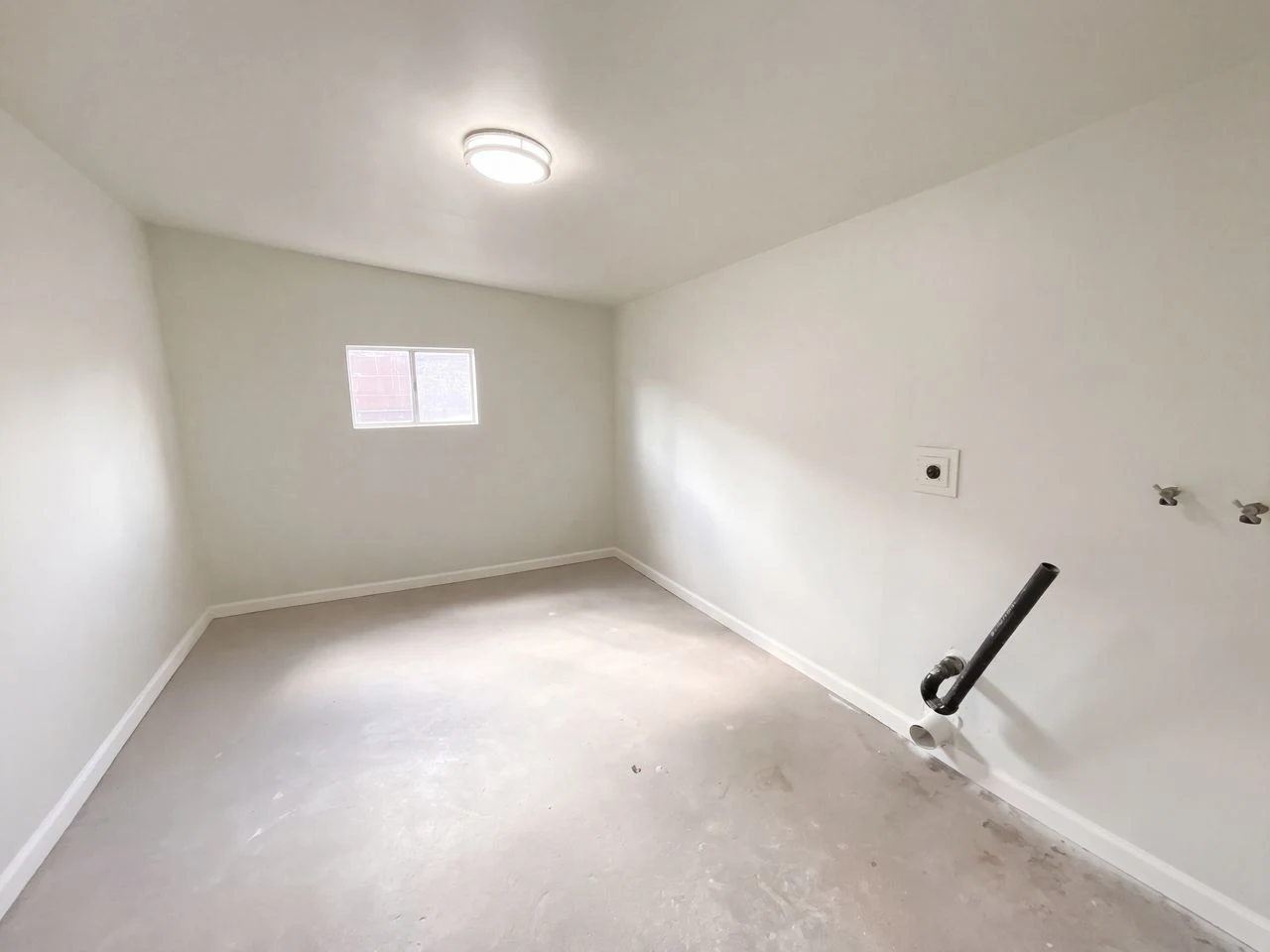3545 W Sierra Vista Dr photo 4