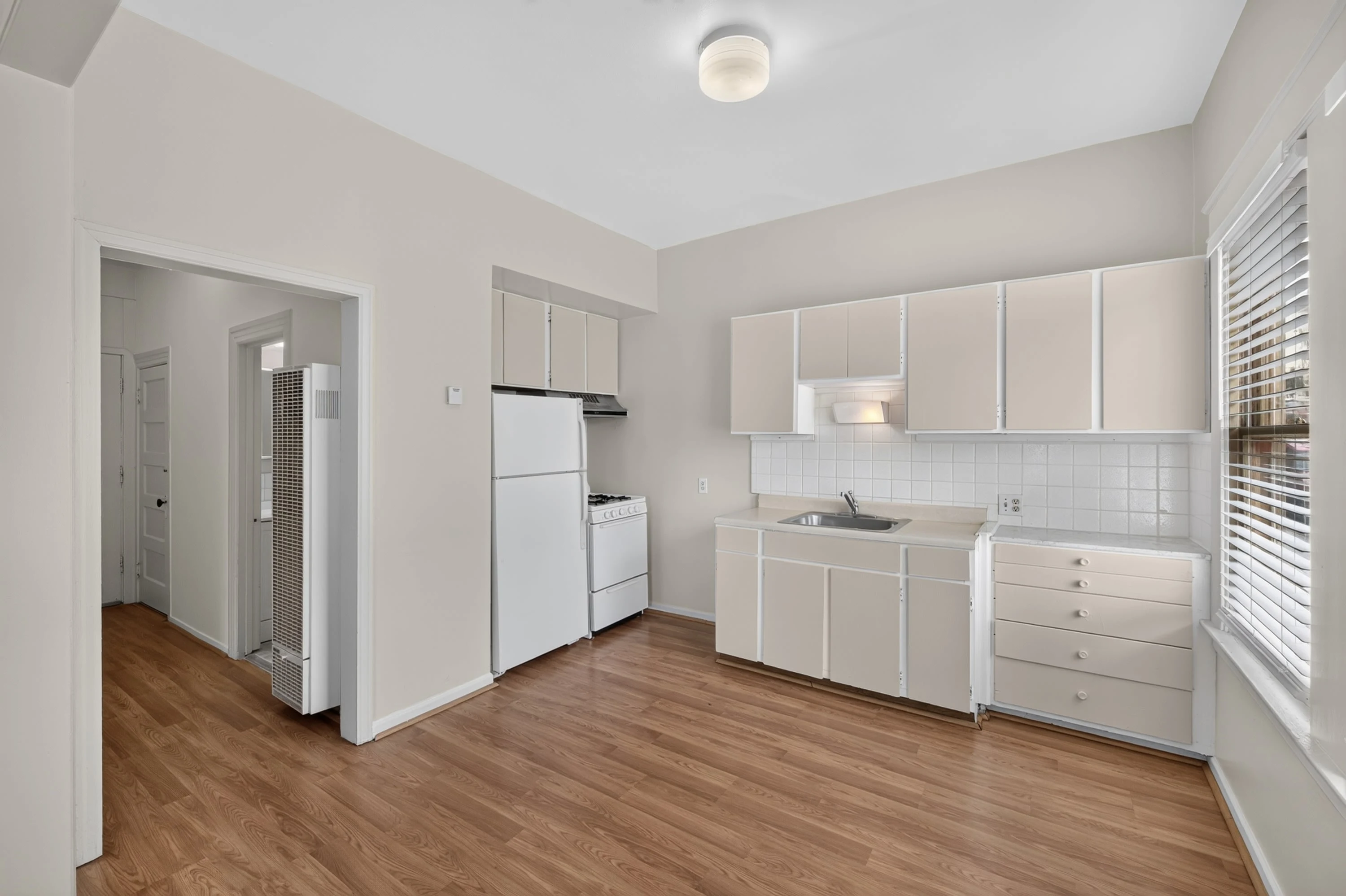 1BR/1BA Apartment on Chestnut St · San Francisco photo 3