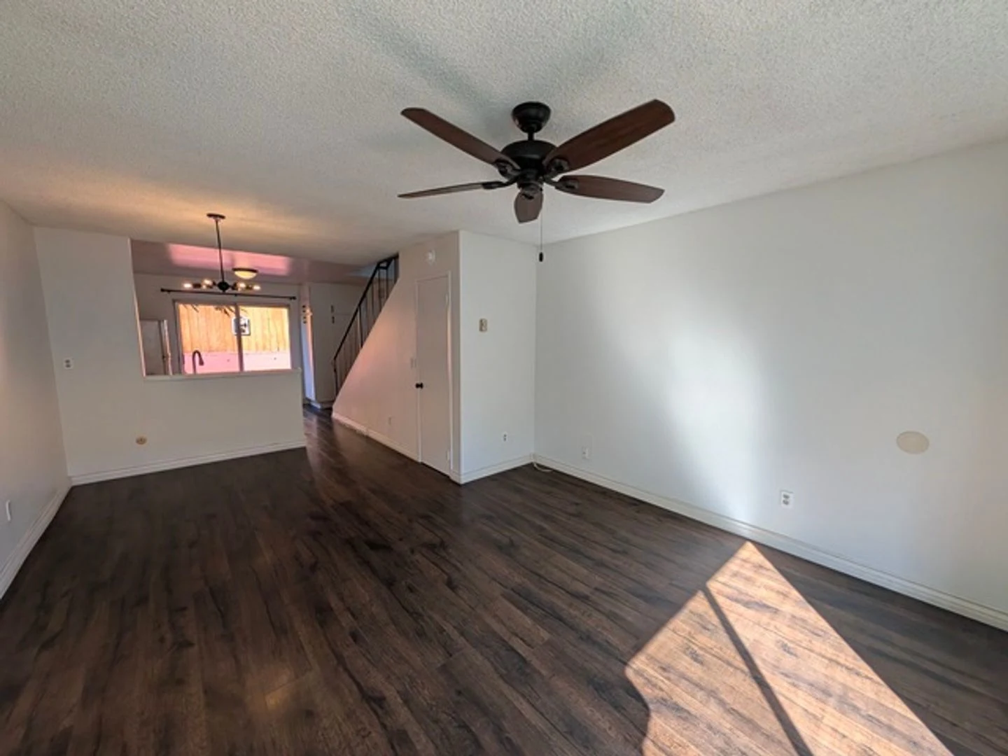 Cozy and Bright 2-Story Condo in the Heart of San Carlos photo 5