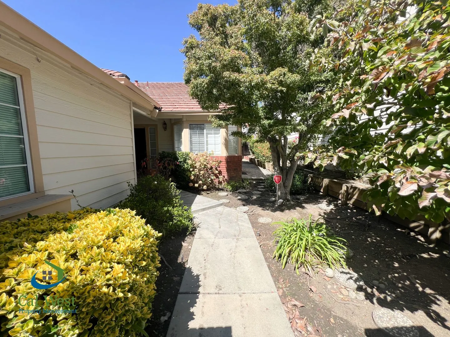 $4095 - Quiet Neighborhood Of Milpitas 2br/2ba Townhome photo 4