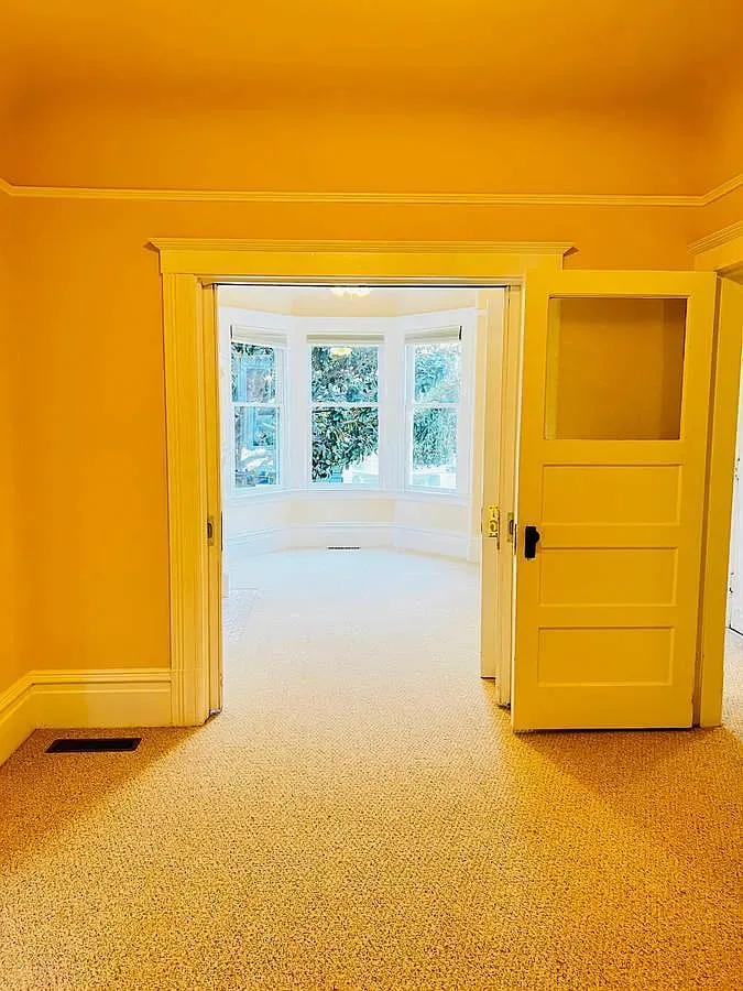 4335 18th St Apt 4335