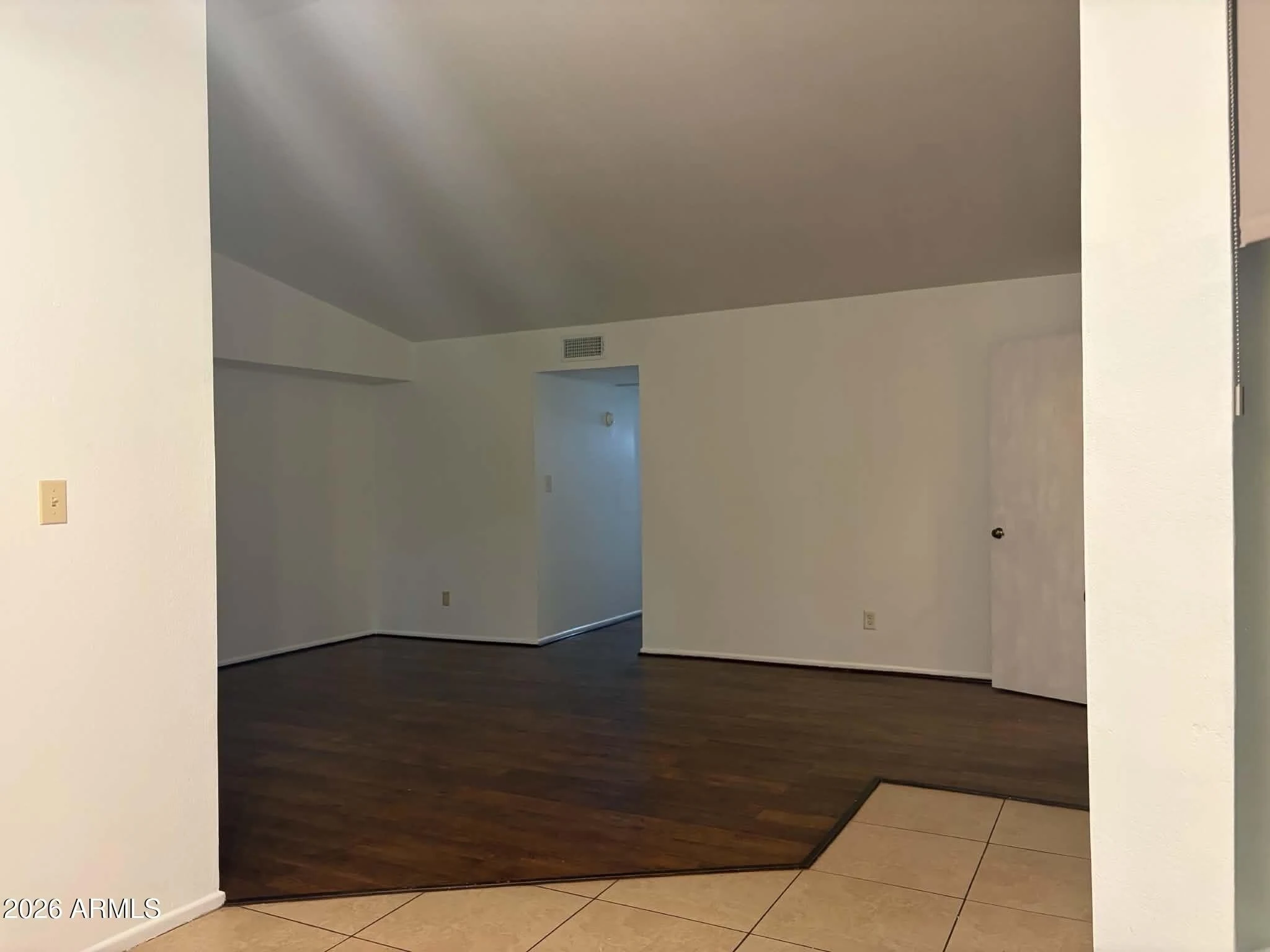 1151 W LAREDO Street photo 5