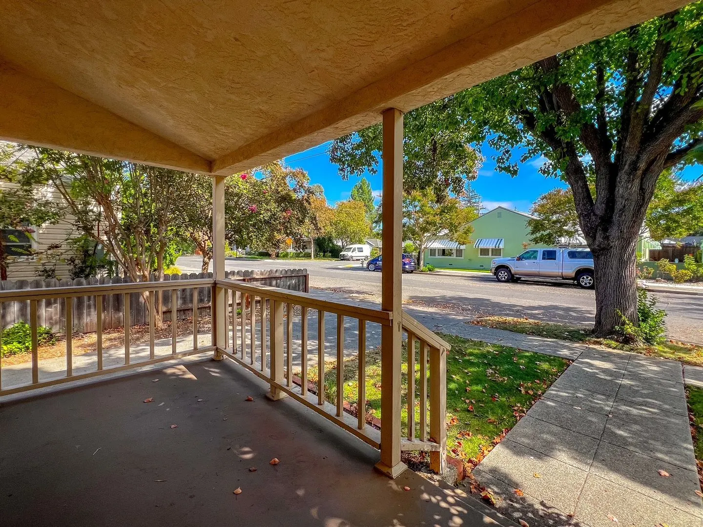 Charming 2-bedroom Home With Large Fenced Yard In Napa photo 4