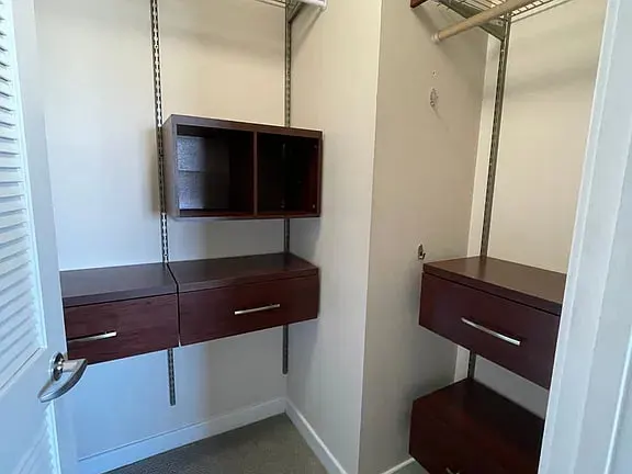 251 King St Unit 1504 photo 2