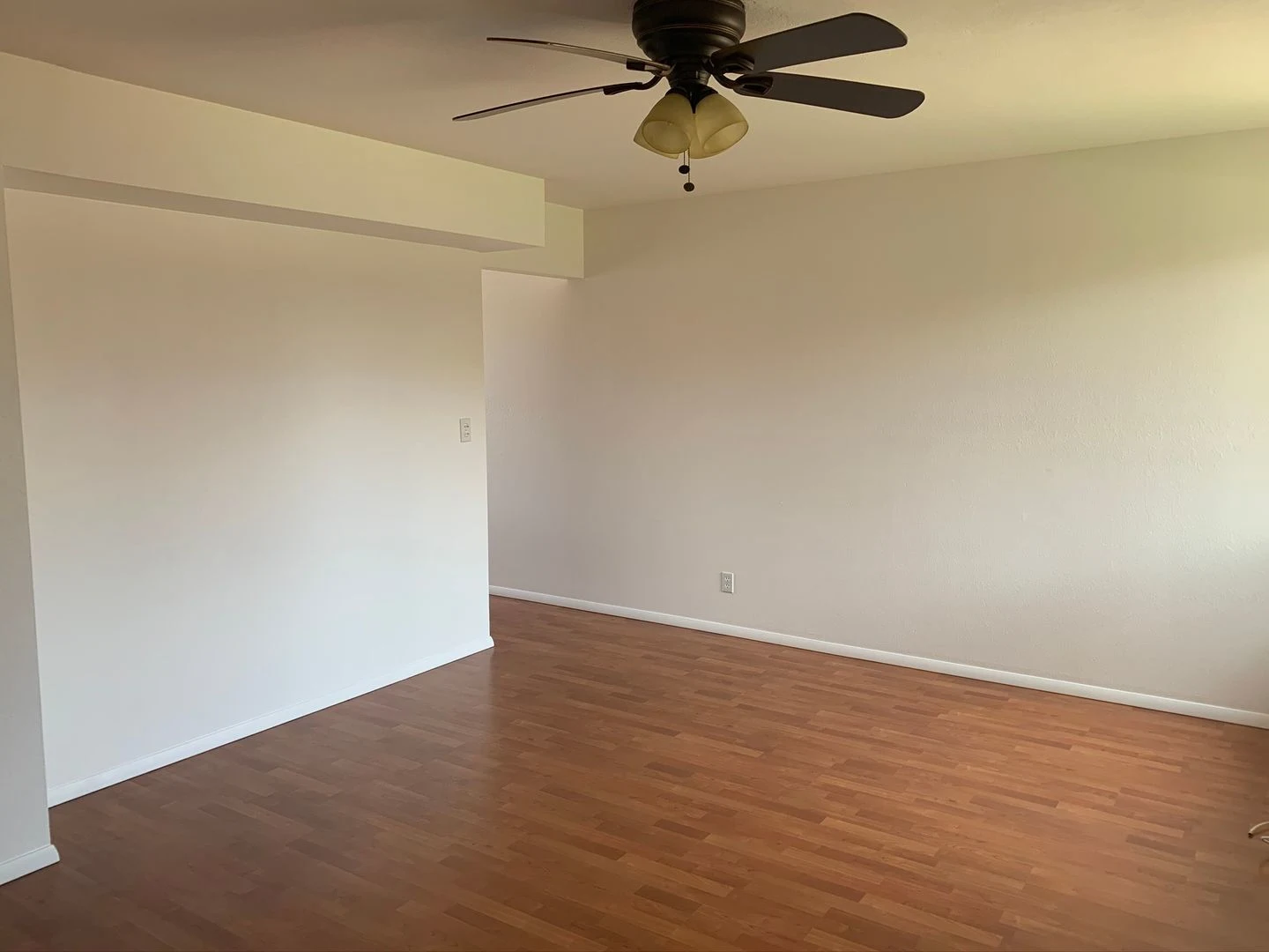 COMING SOON --- Tempe 1BD/1BA condo for rent! photo 2