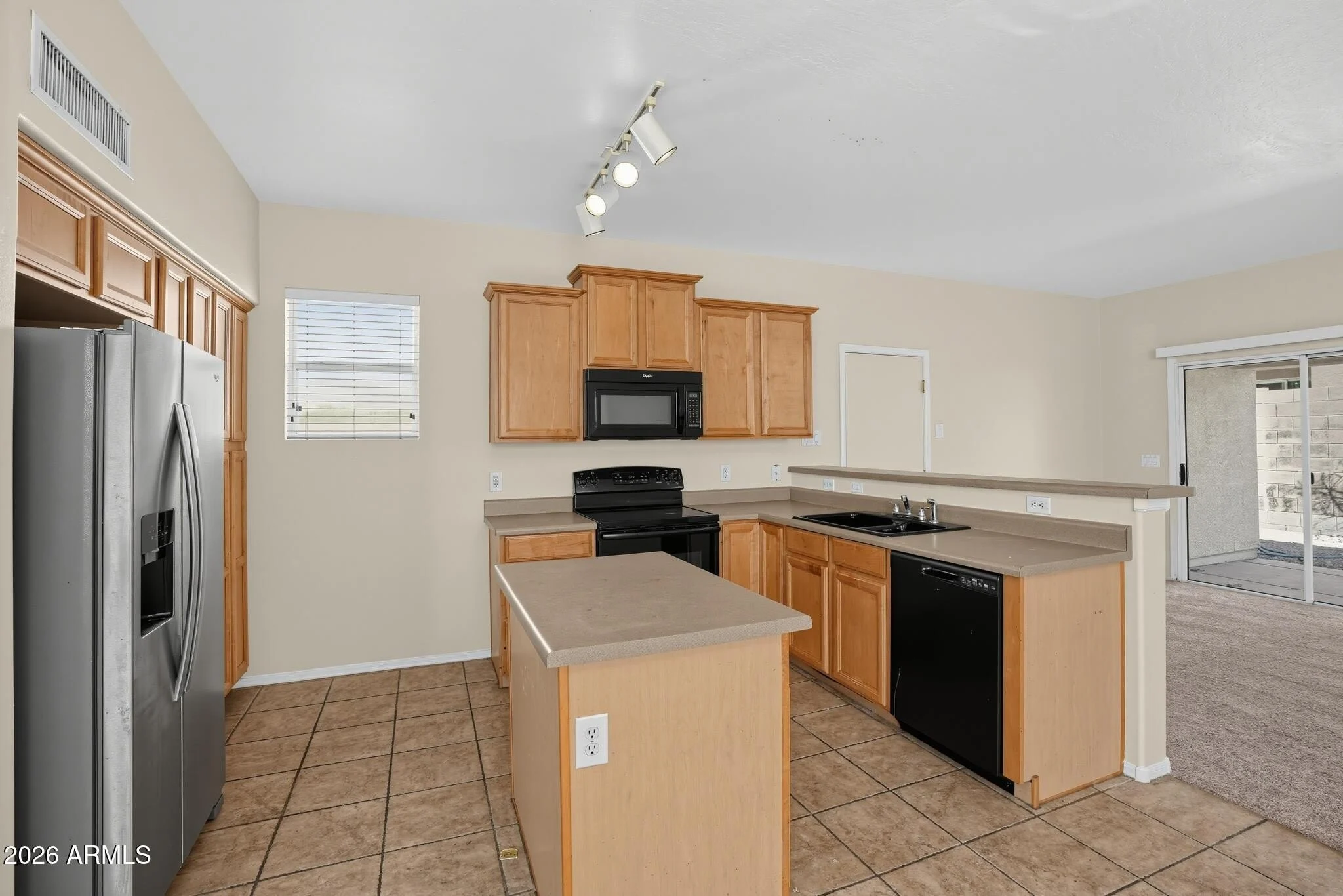 3026 W FERRUCCIO Place photo 5