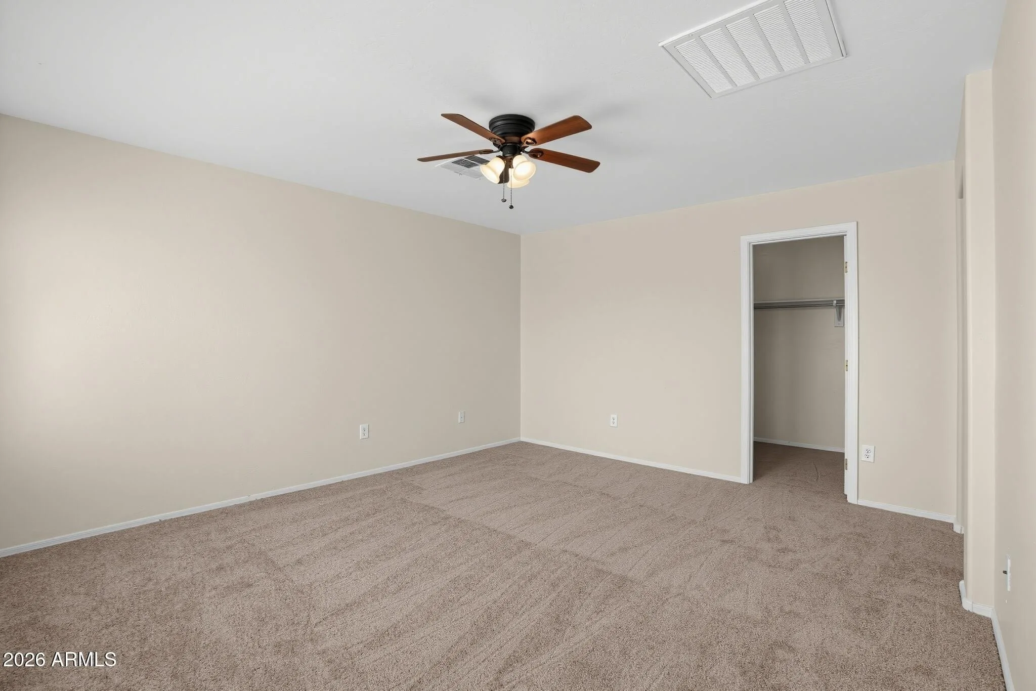 3026 W FERRUCCIO Place photo 4