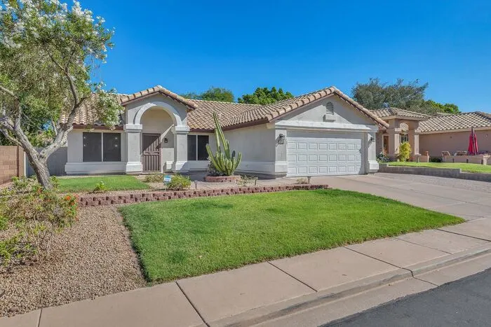6544 E Russell St Mesa, AZ 85215 photo 3