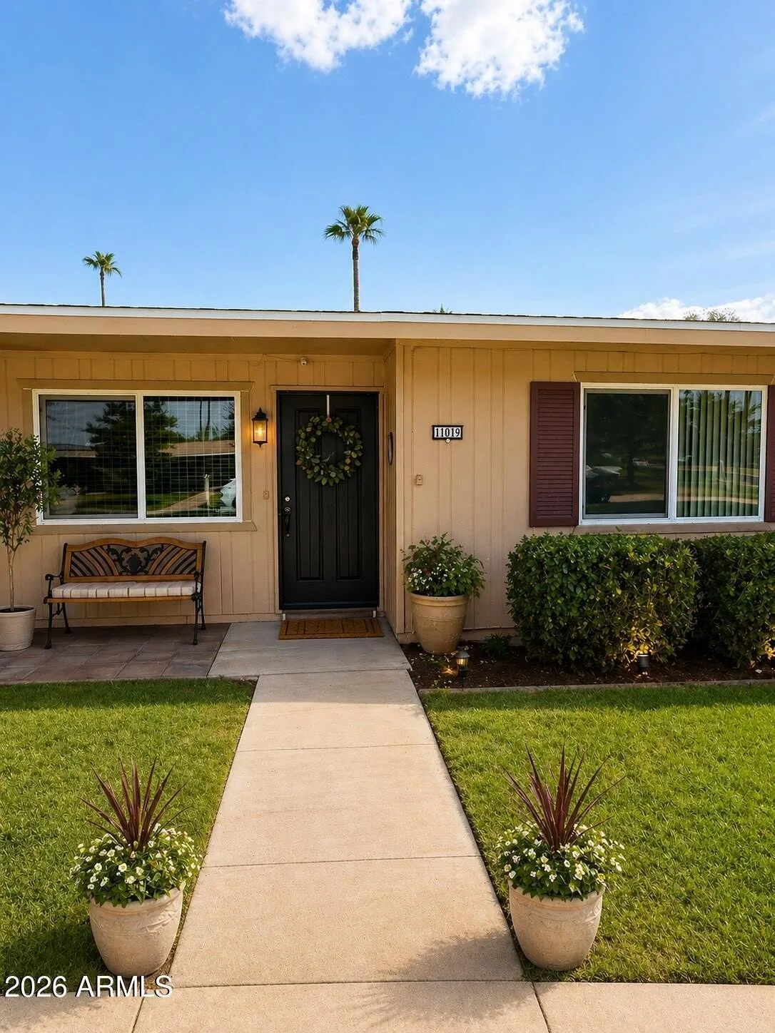 11019 W Santa Fe Dr Sun City, AZ 85351 photo 2
