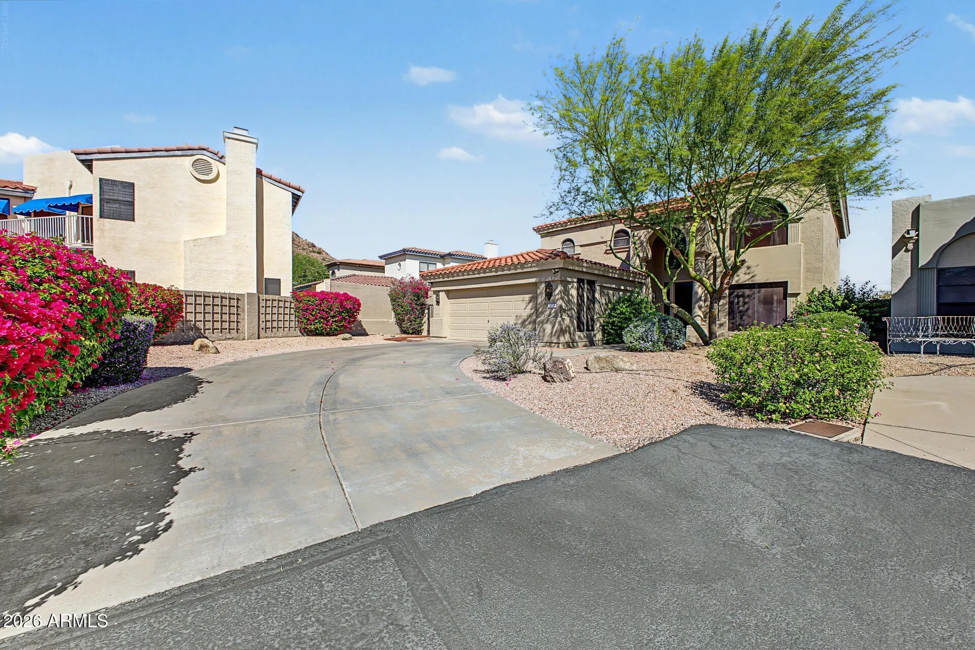 1534 E Winged Foot Road photo 3