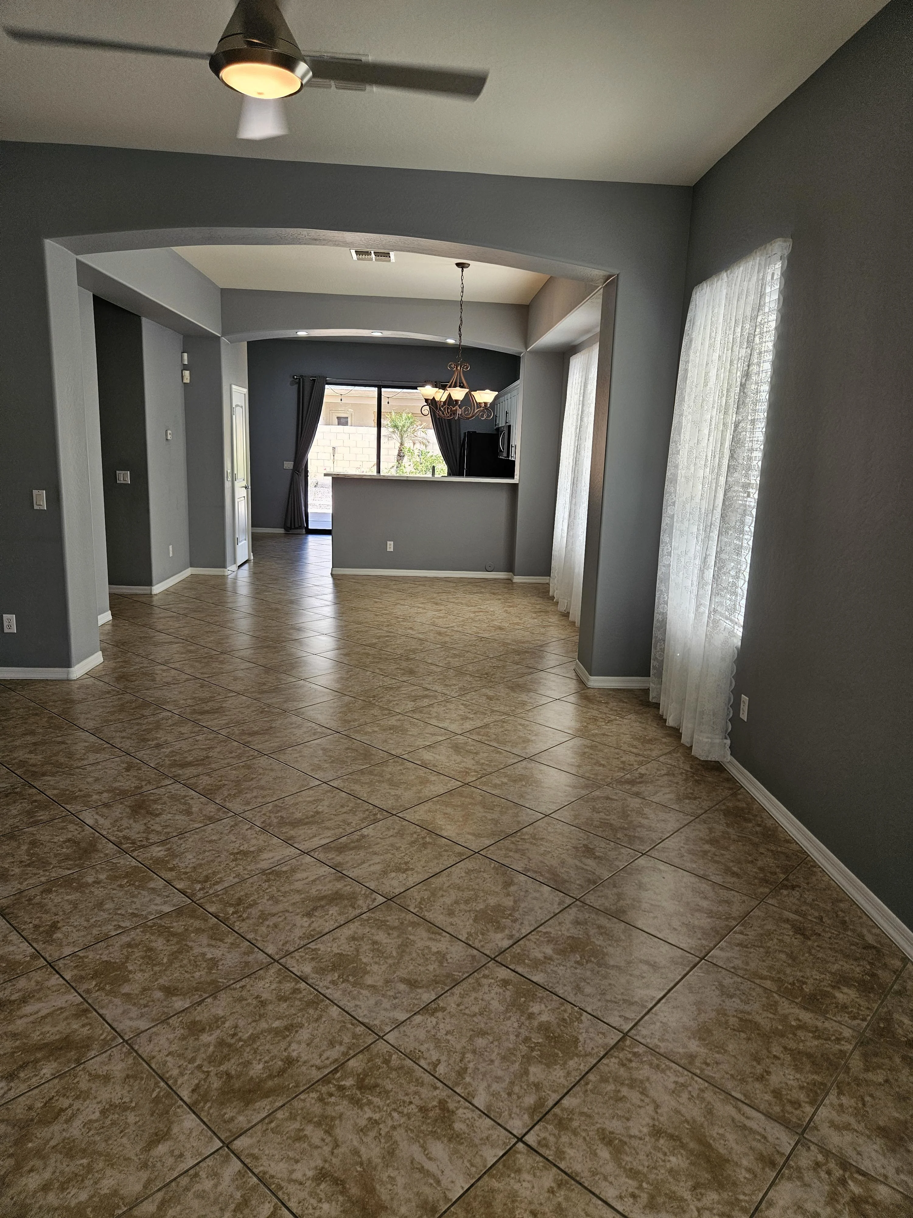 1418 West Homestead Court photo 5