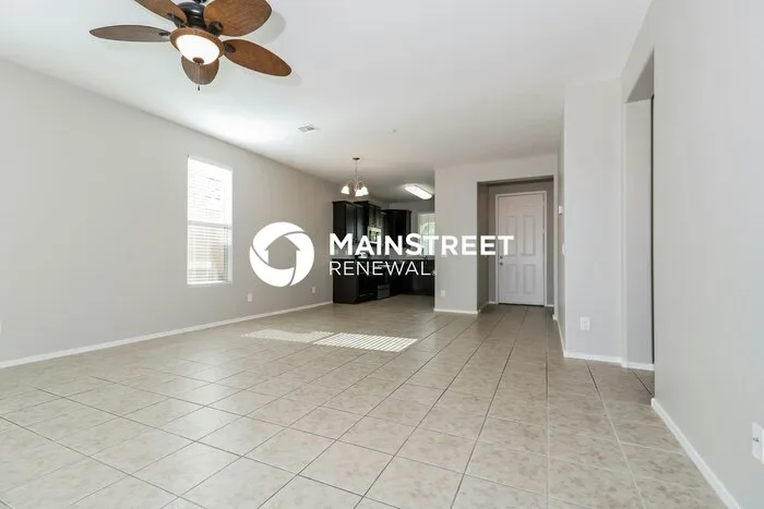 8892 West Cameron Drive photo 4