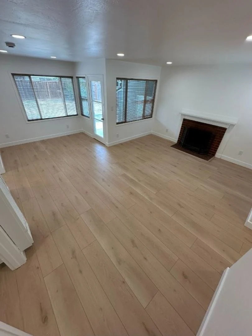 Nor Cal Realty Inc, 3 bedroom 1 bath house. photo 2