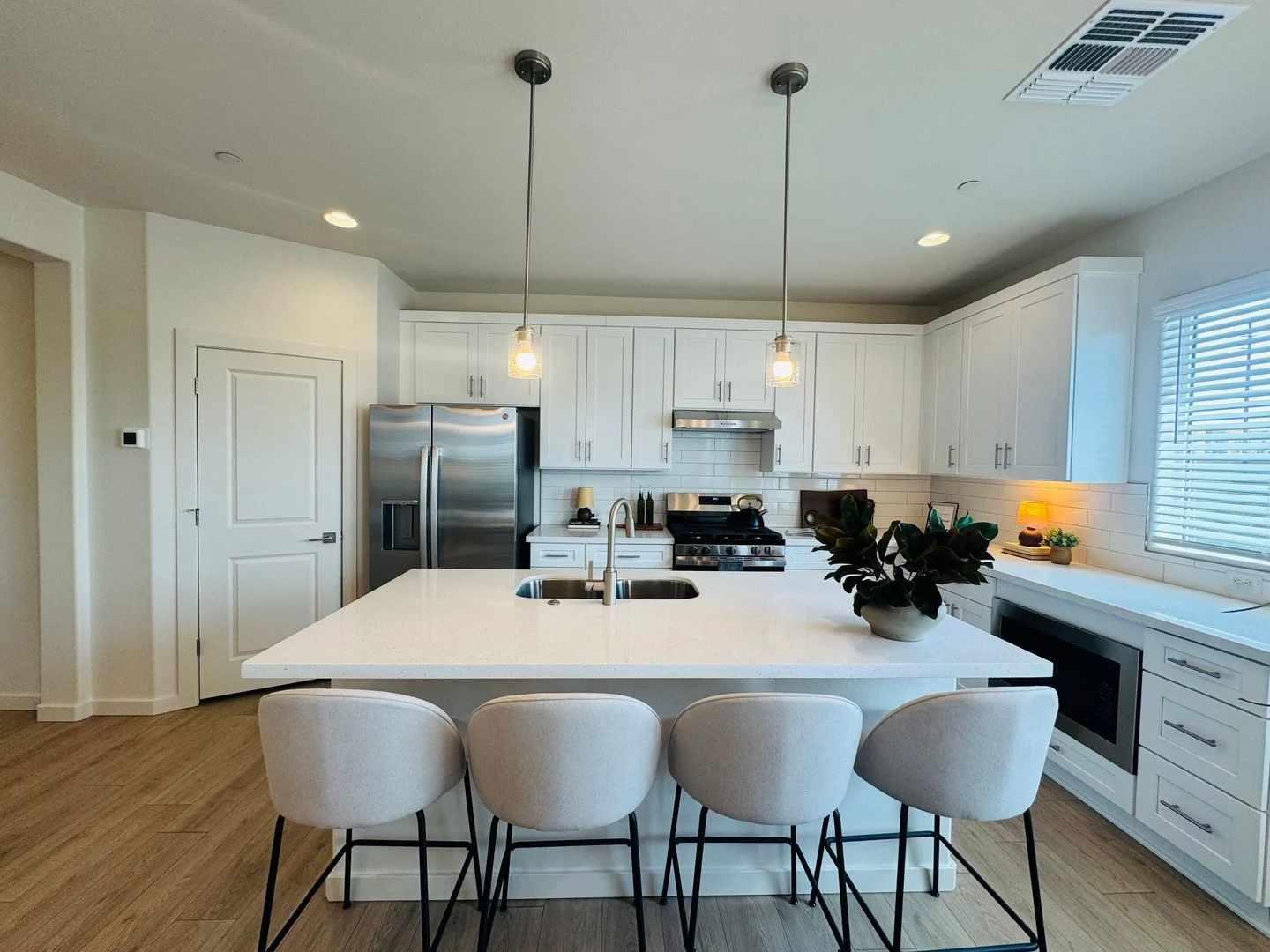 Newly Built Home, Pet Friendly, Upgraded Lifestyle - Now Available! photo 3