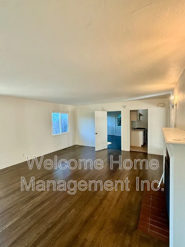 5810 Estates Drive photo 3