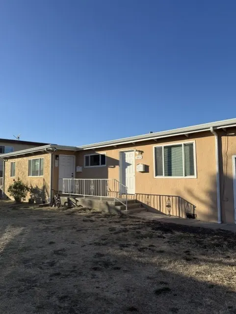 2813 Del Camino Dr