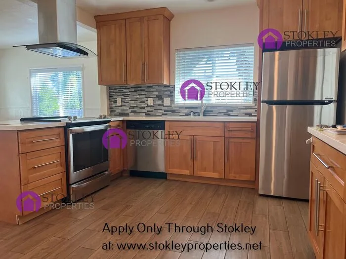 1712 Richardson Street photo 3