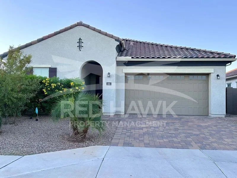 991 E Holland Park Dr photo 2