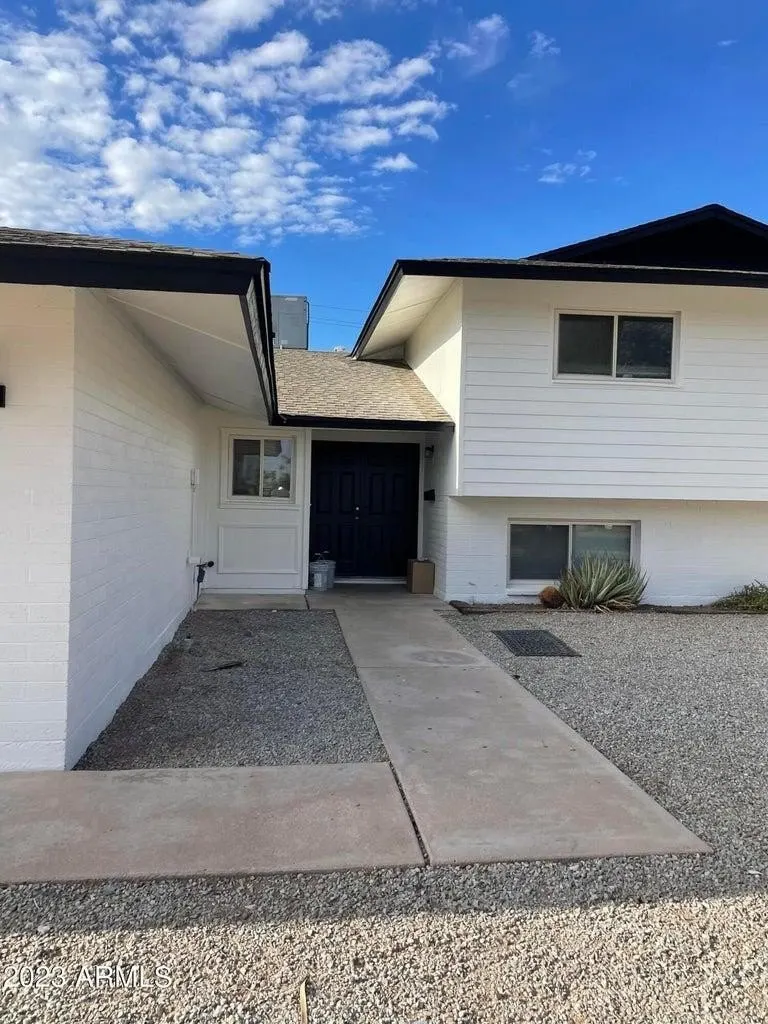 1600 E Laguna Dr Tempe, AZ 85282 photo 5