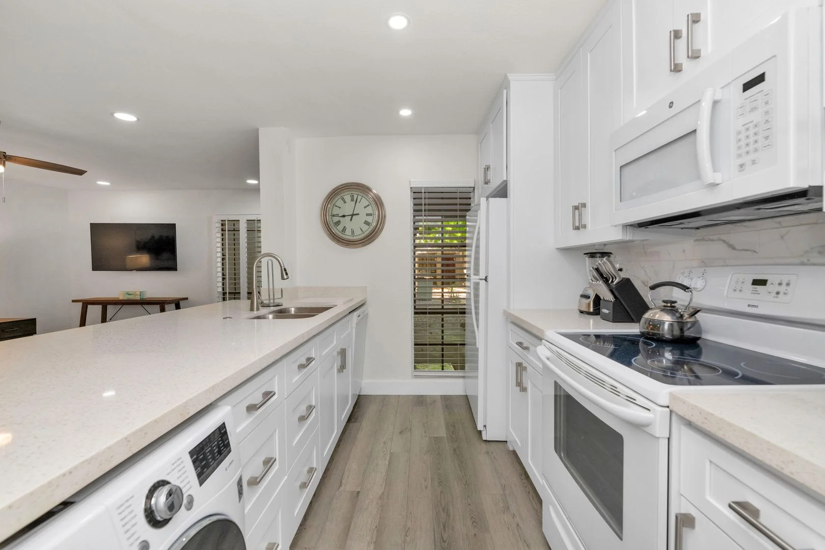 Rates Vary: $2,995 - $4,995 photo 3