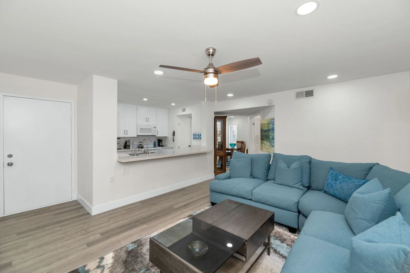 Rates Vary: $2,995 - $4,995 photo 2