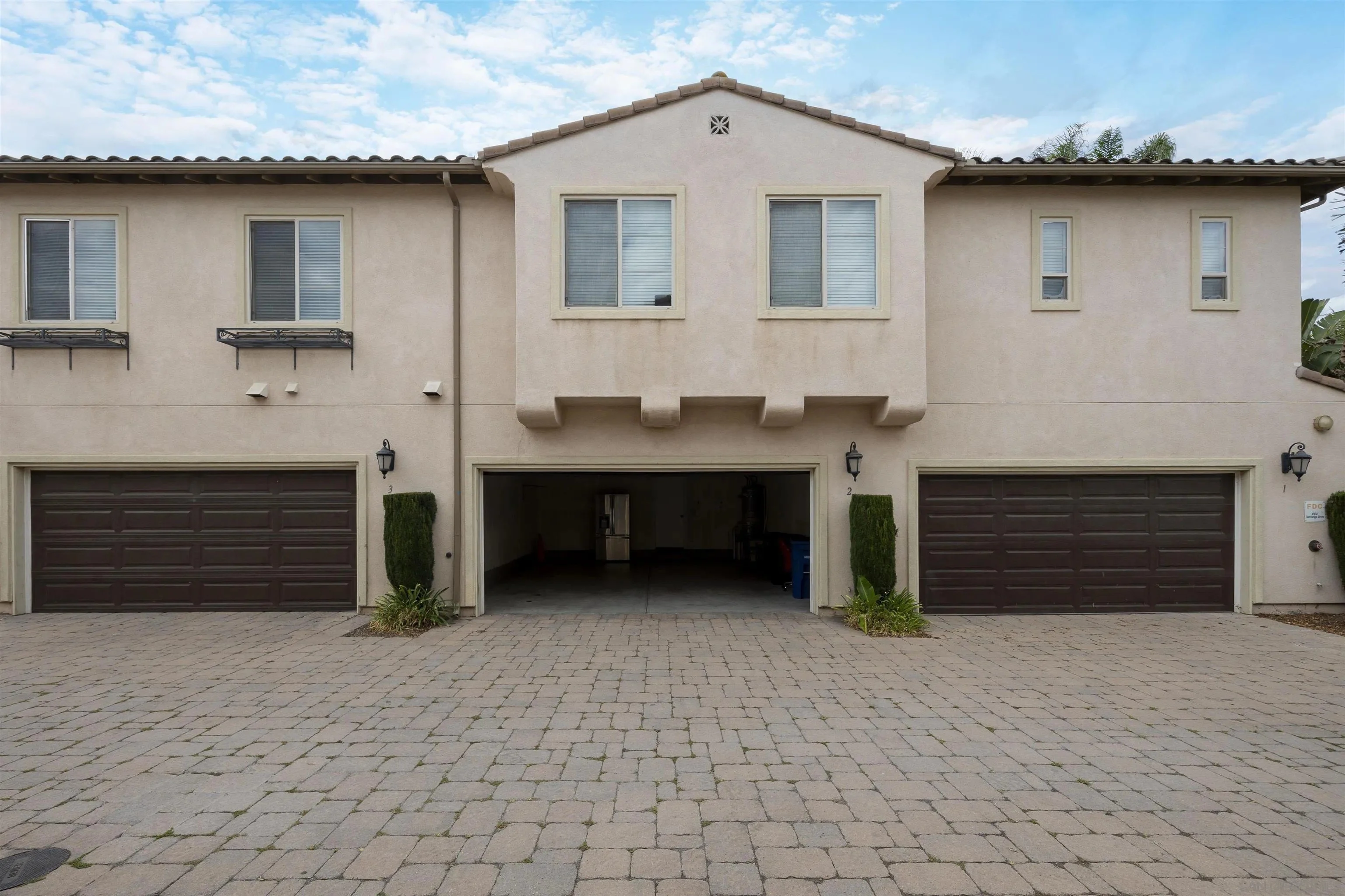 1802 Talmadge Dr