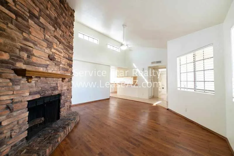 2020 W Union Hills Dr photo 5