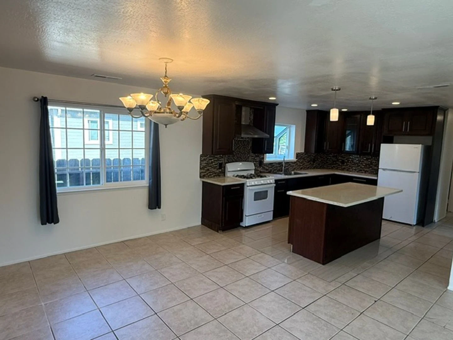 1712 14Th St photo 2